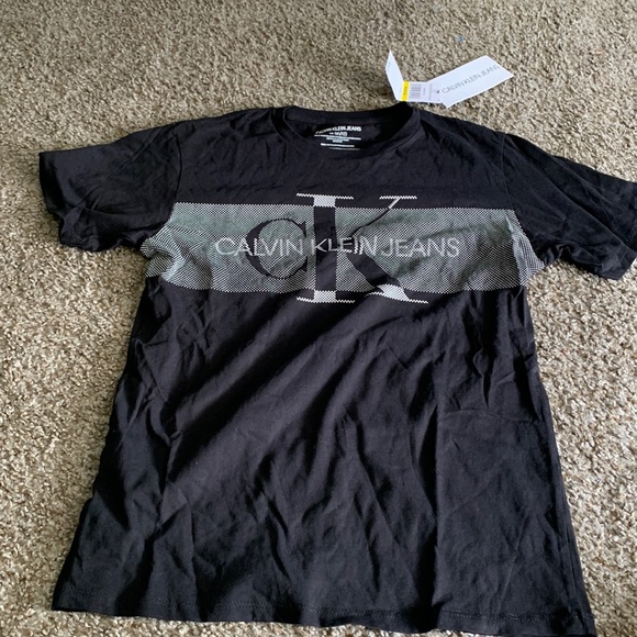 Calvin Klein Logo Graphic Tee - Picture 1 of 6